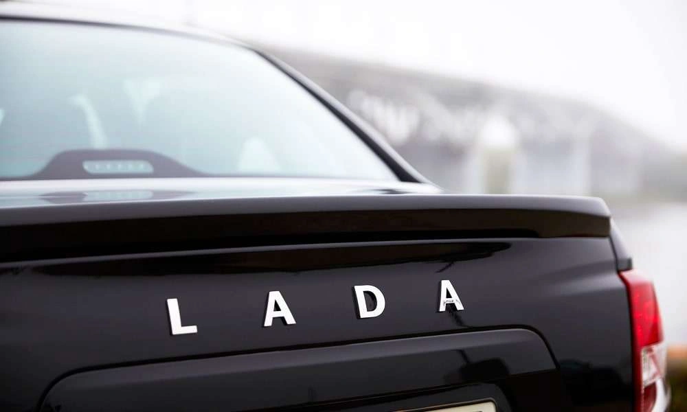 Lada Granta Sport Лифтбек - фото №16