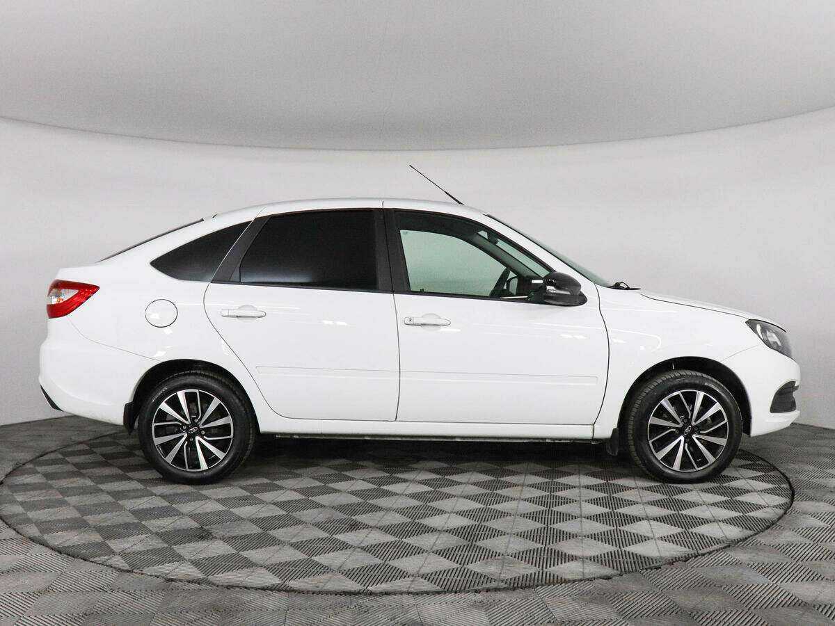 Lada (ВАЗ) Granta, 2023 - фото №4